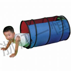 攀爬鉆類(lèi)單隧道
