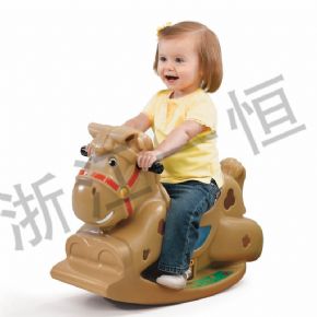 平衡類搖滾斑點馬