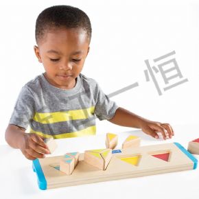 發(fā)展語(yǔ)音認(rèn)知類三角形分?jǐn)?shù)學(xué)習(xí)板